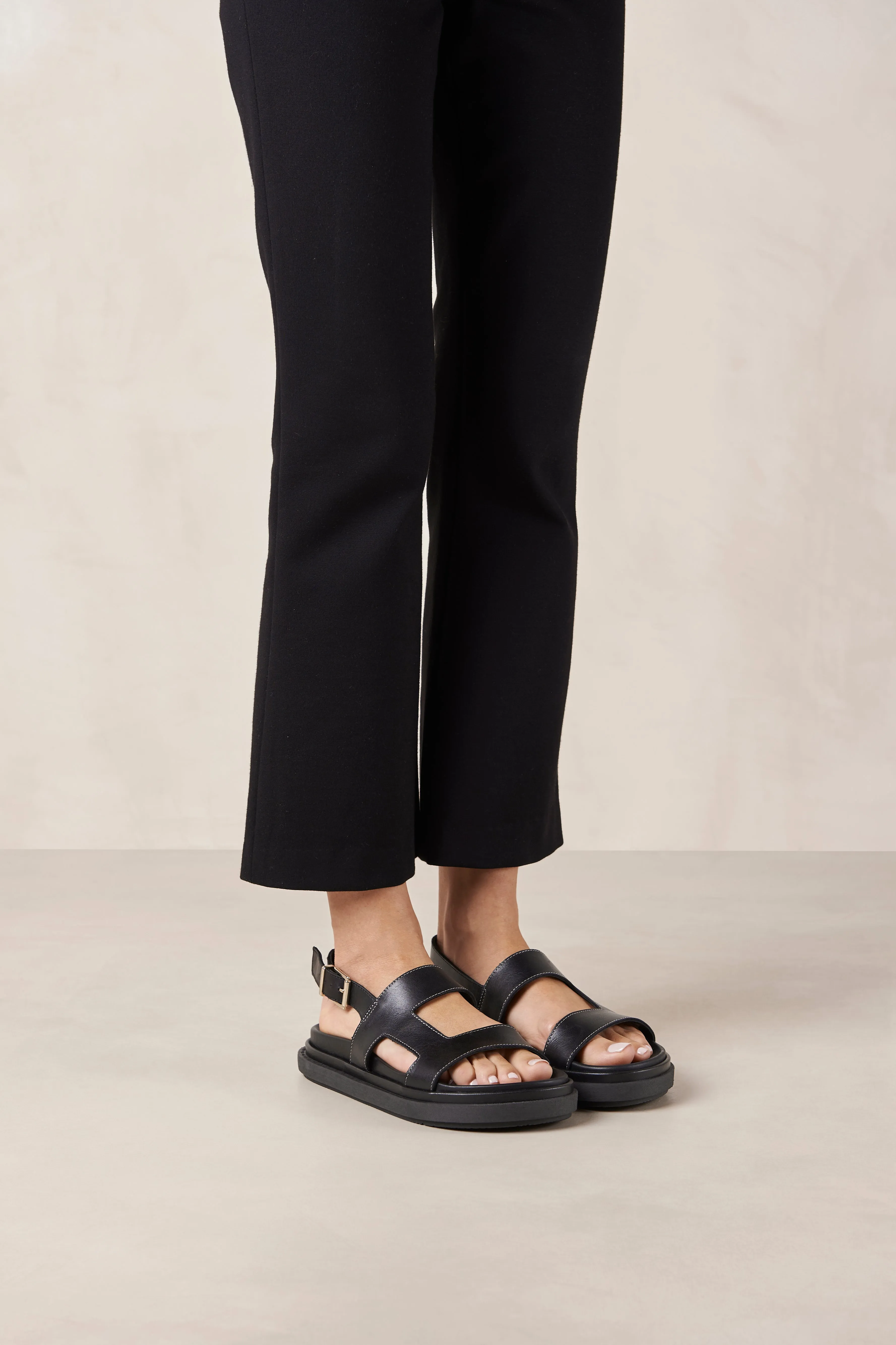 Lorelei Leather Sandals - Black