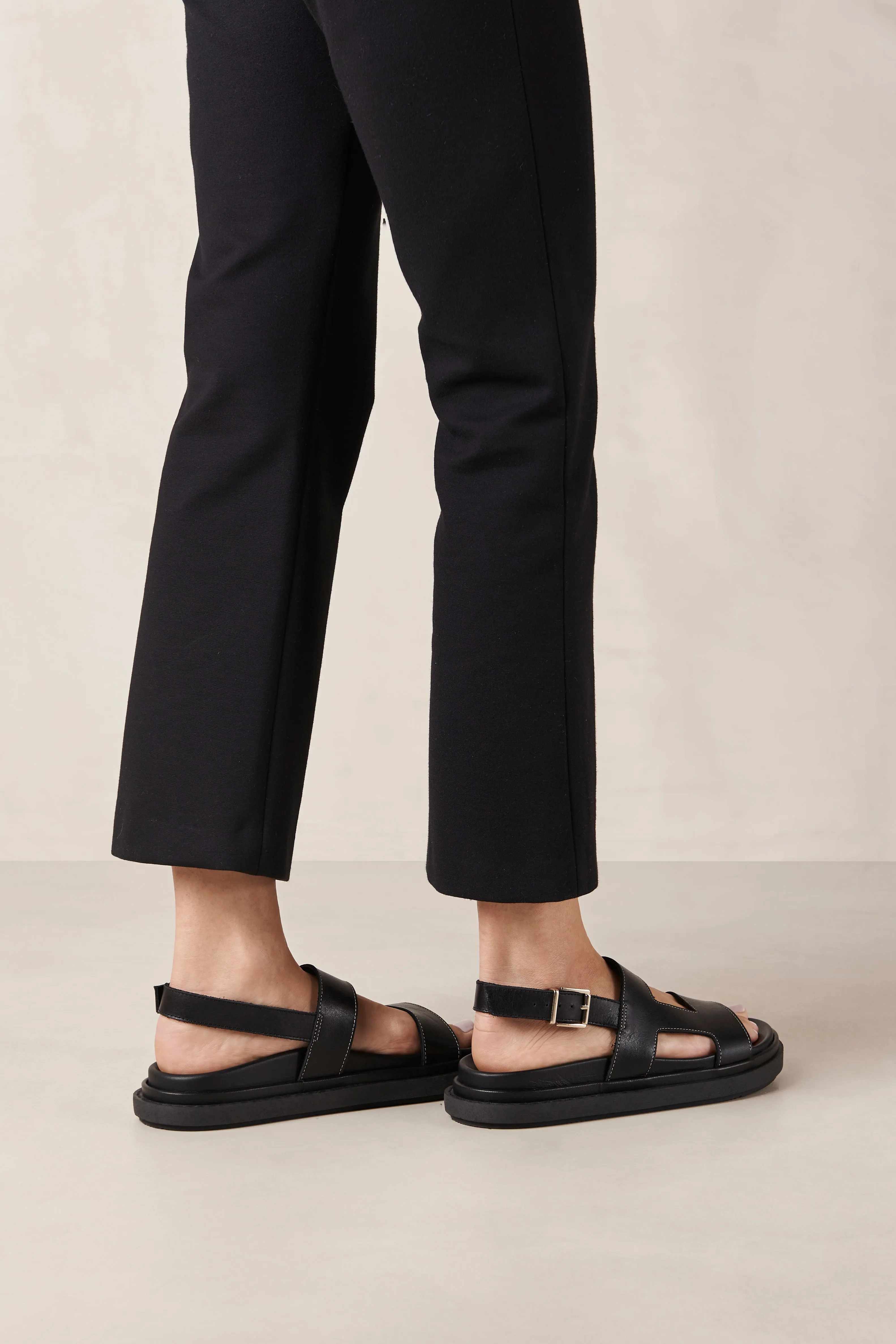 Lorelei Leather Sandals - Black