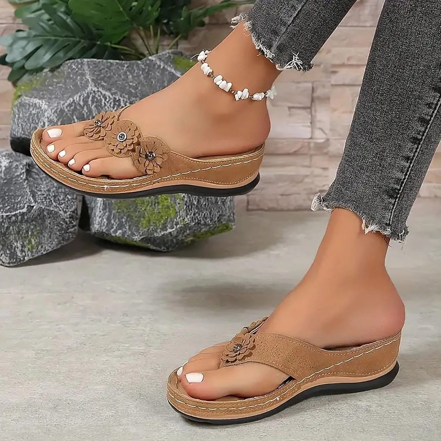Wedge Sandals for Women Low Heel,Classic Open Toe Sandals with Back Zipper Sparkly Rhinestone Hollow Summer Sandals